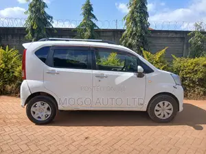Daihatsu Move 2015 White