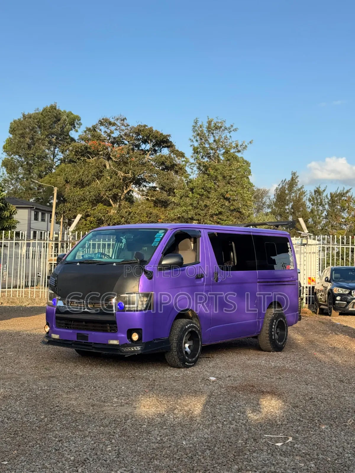 Toyota HiAce 2016