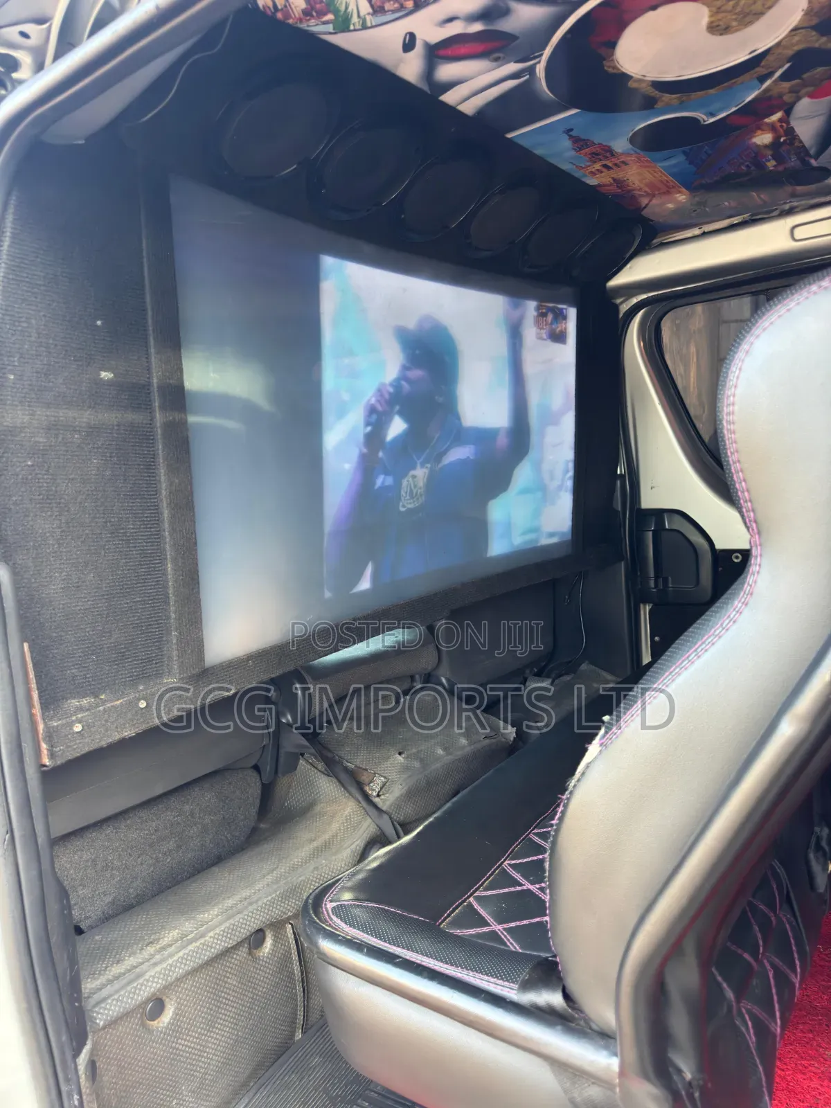 Toyota HiAce 2016