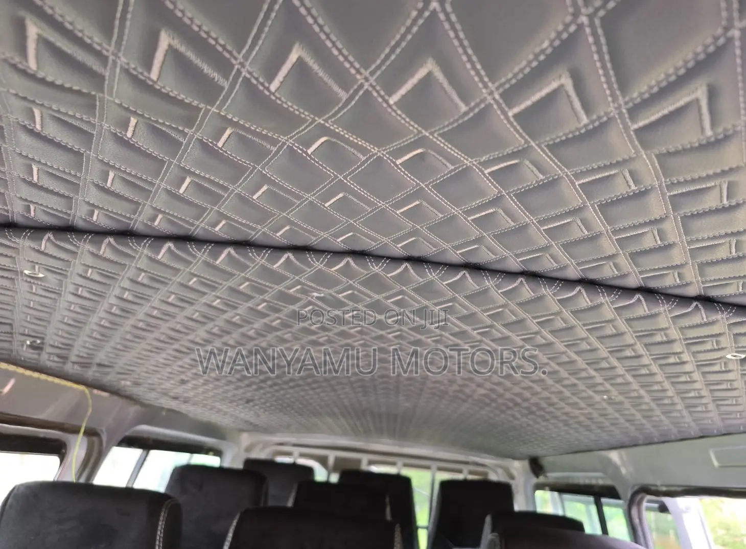 Toyota HiAce 2011 Silver