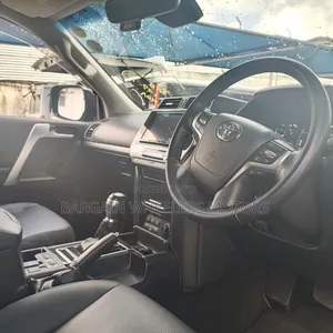Toyota Land Cruiser Prado 2020 Black