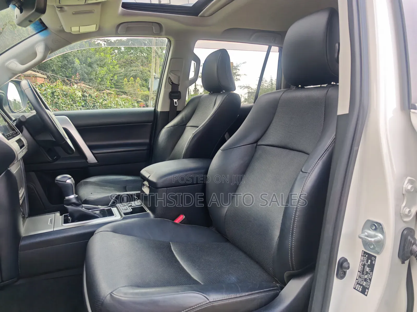 Toyota Land Cruiser Prado 2019 White