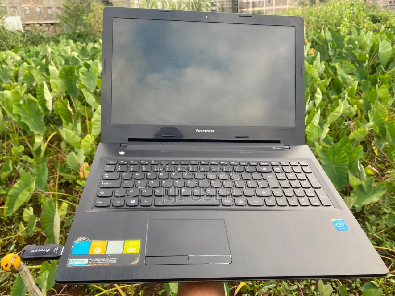 Laptop Lenovo 4GB Intel Celeron HDD 512GB