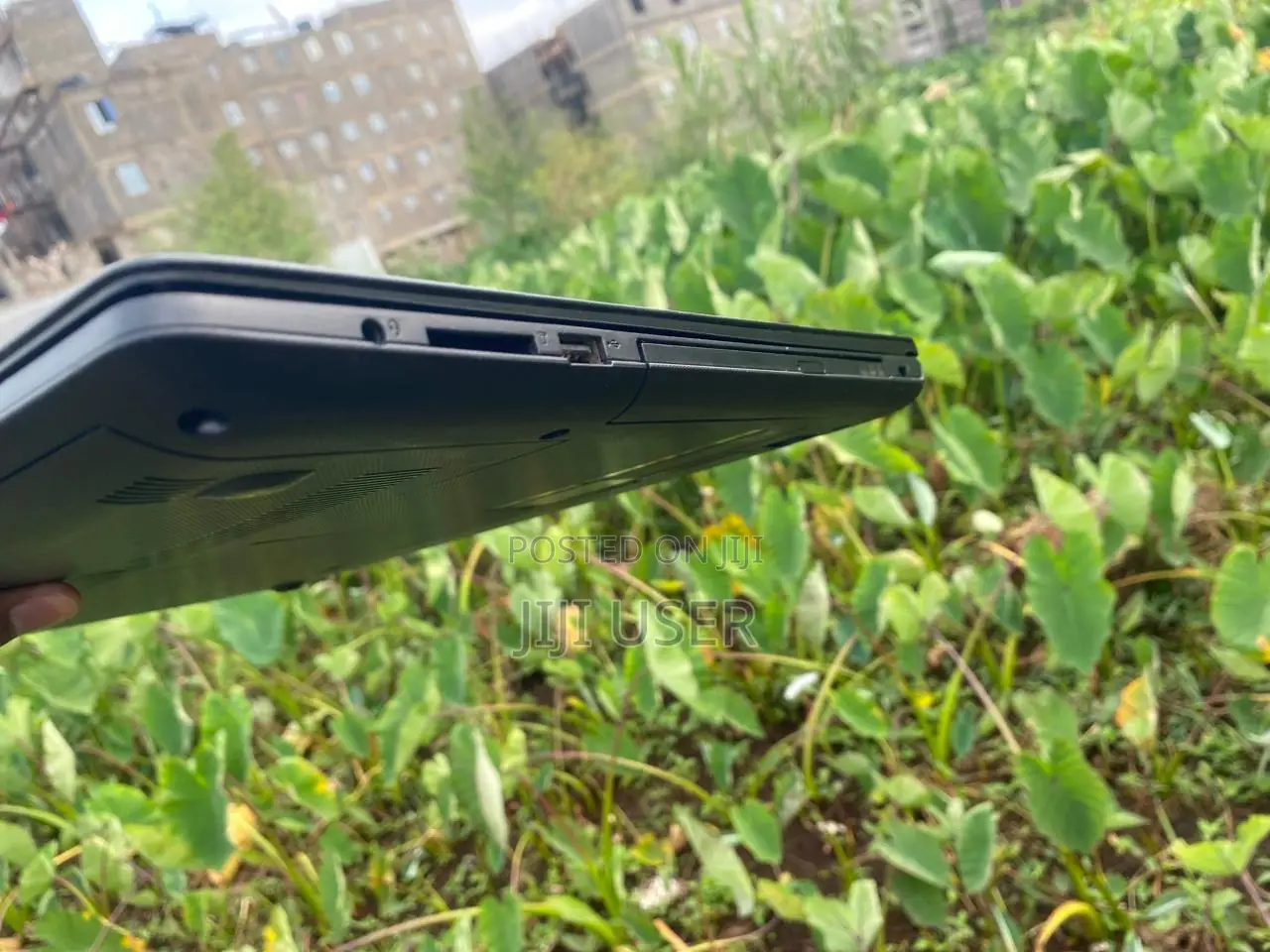 Laptop Lenovo 4GB Intel Celeron HDD 512GB