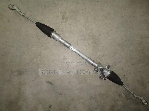 Toyota Roomy Steering Rack - main view