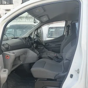 Nissan NV200 2019 White