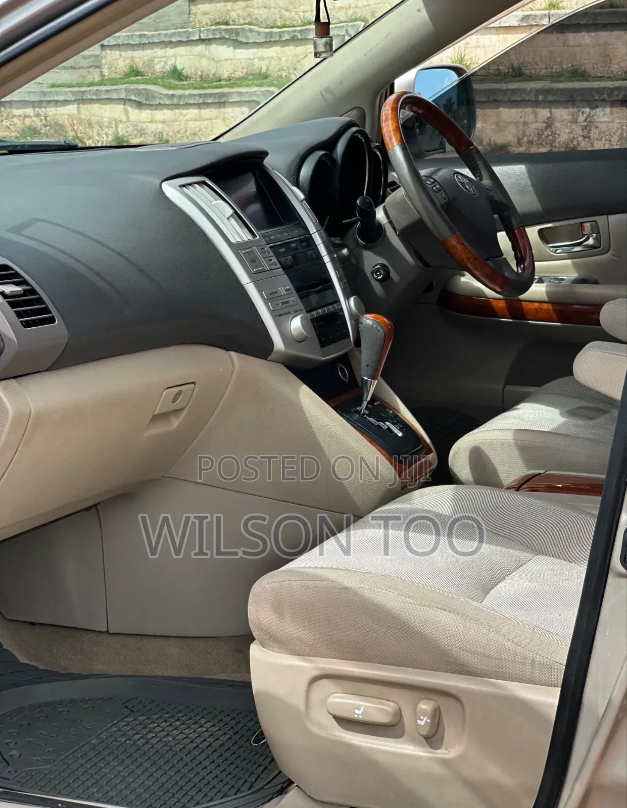 Toyota Harrier 2008 Gold
