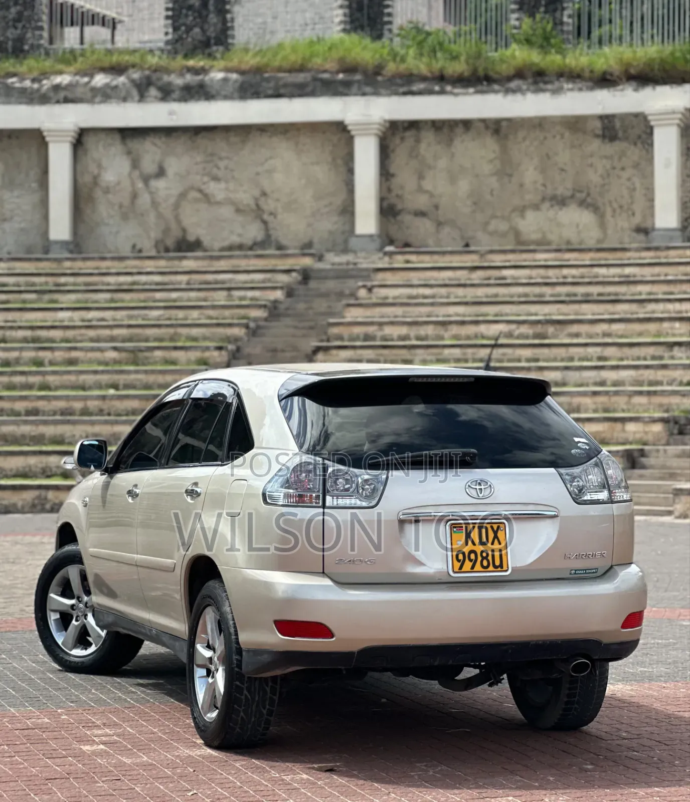 Toyota Harrier 2008 Gold