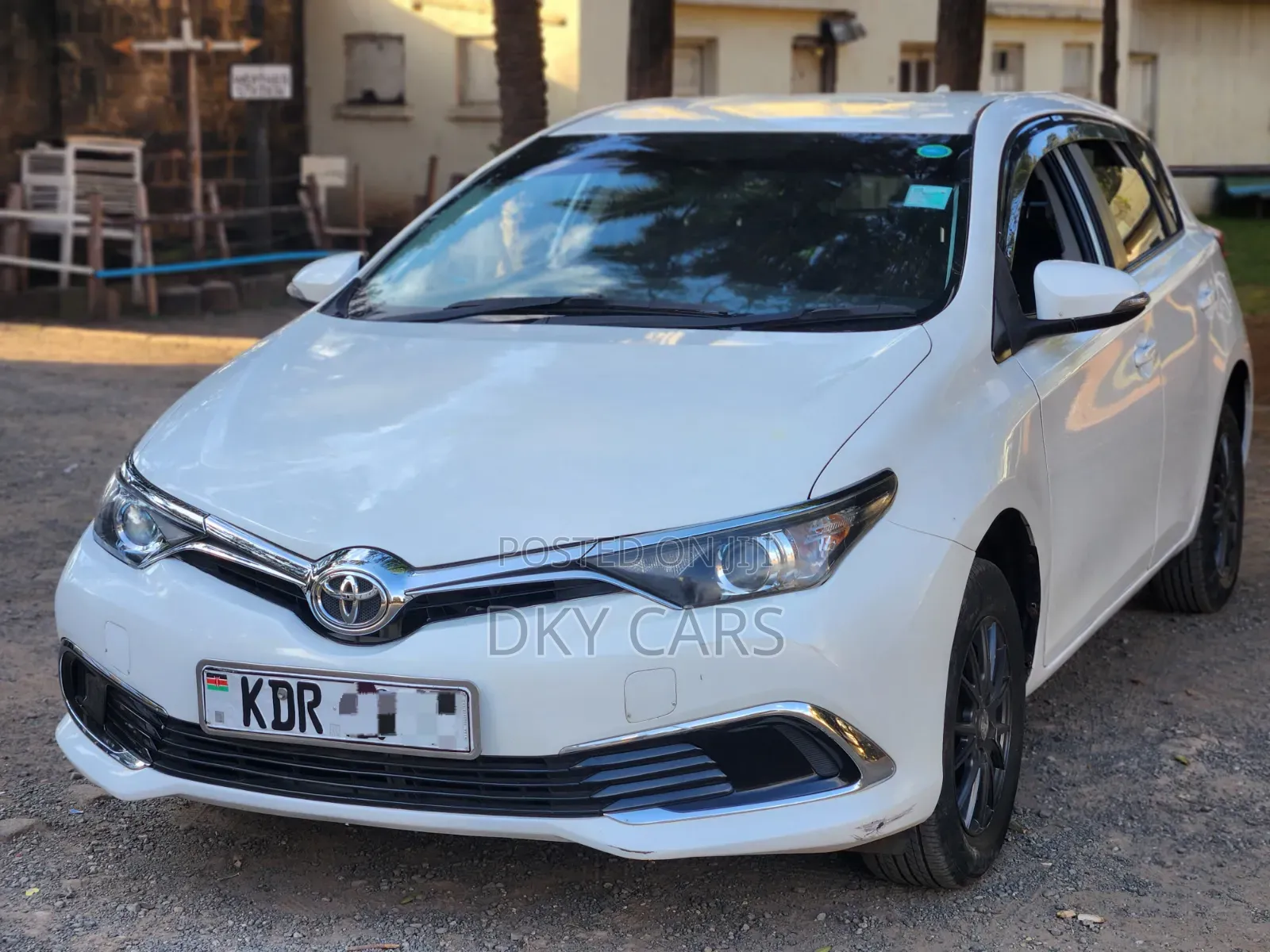 Toyota Auris 2017 White