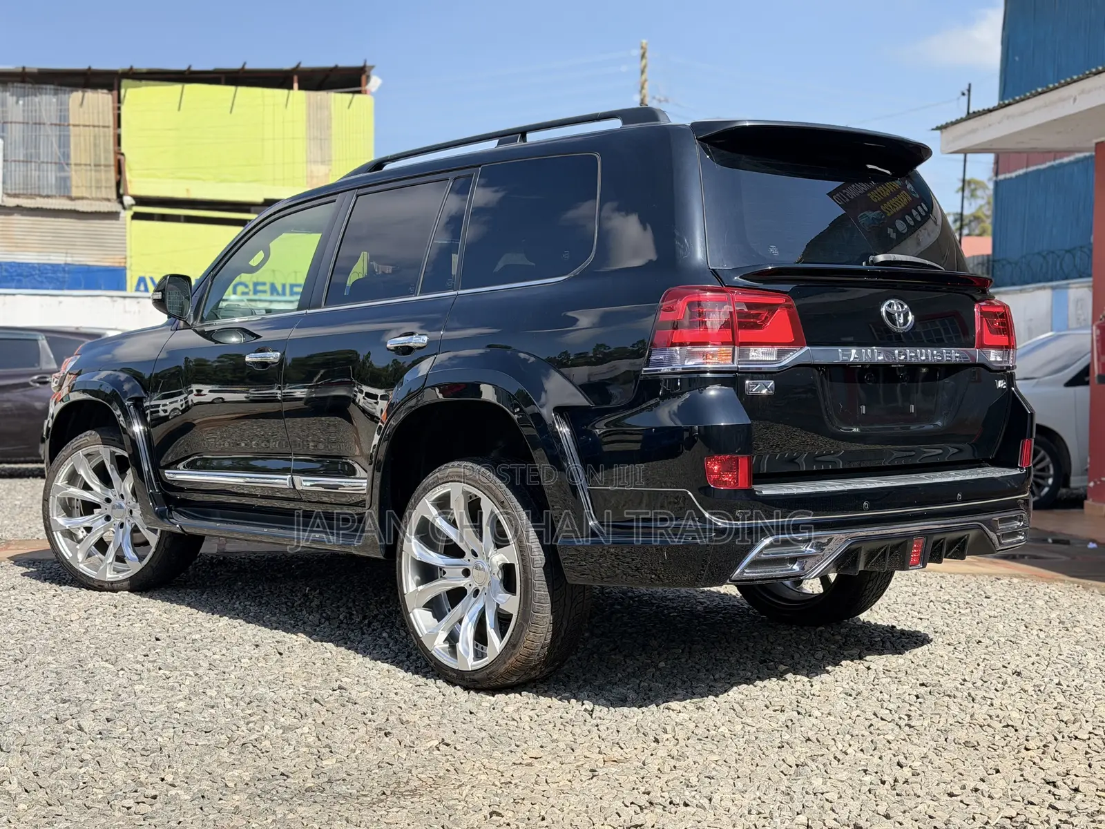 Toyota Land Cruiser 4.6 V8 ZX 2019 Black