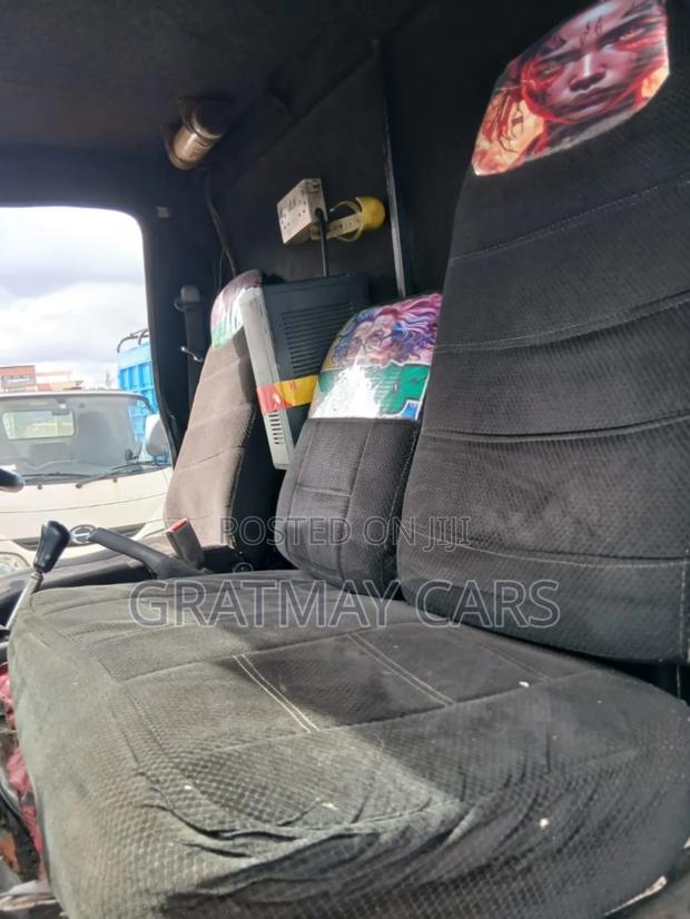Isuzu NQR 2015 Blue - thumbnail 5