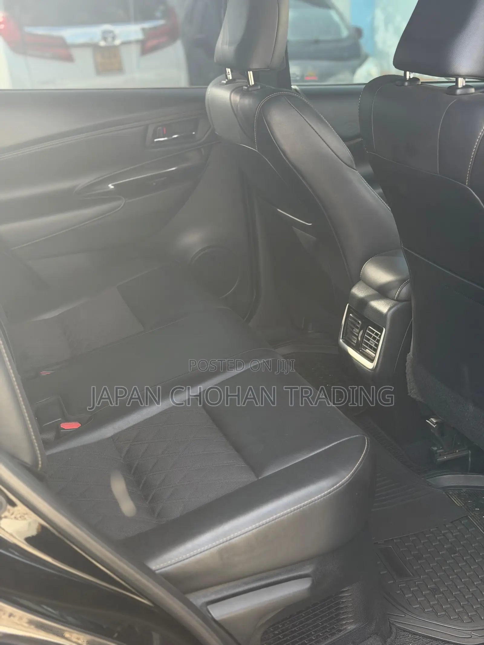 Toyota Harrier 2.0 2018 Black