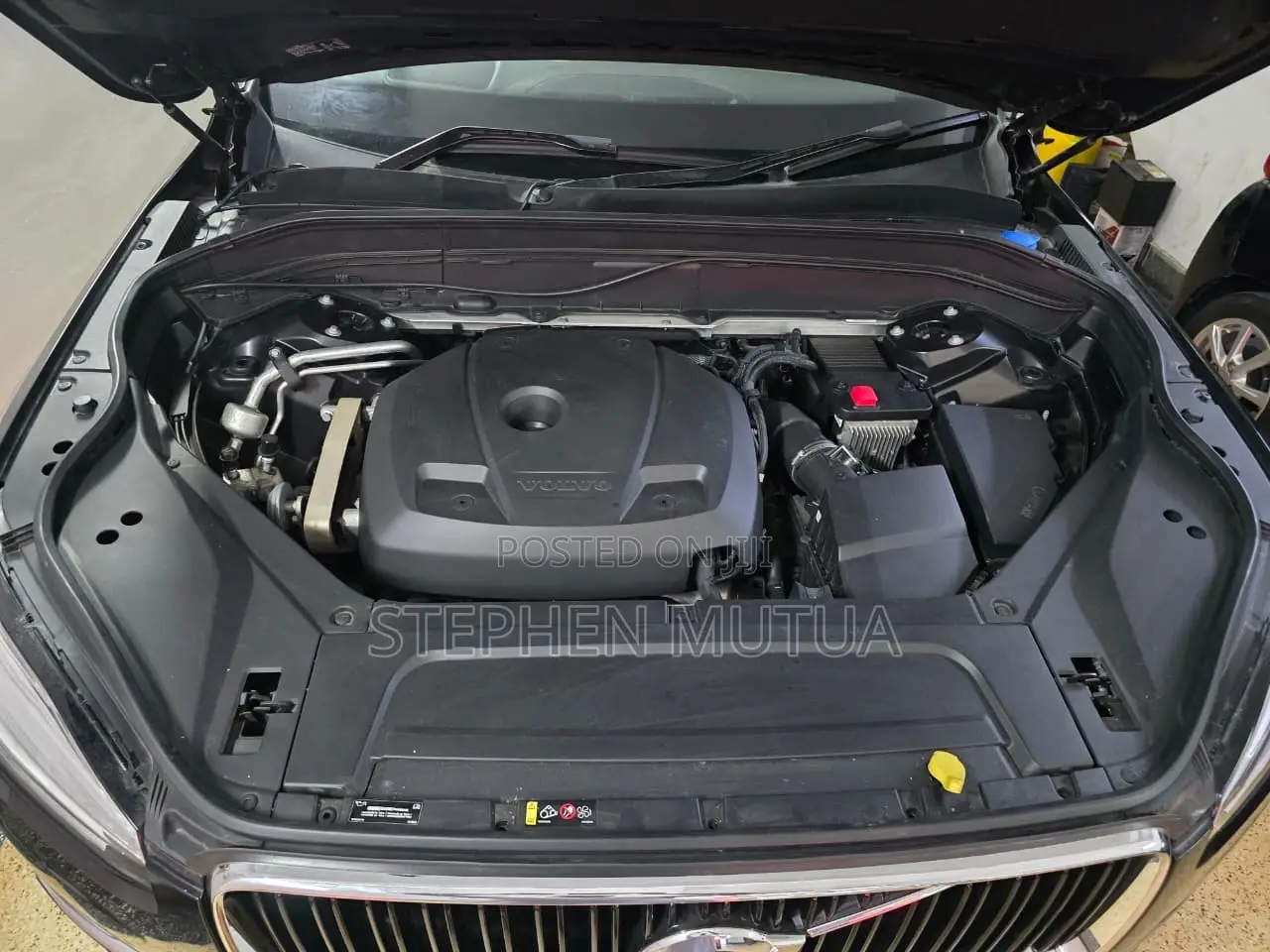 Volvo XC90 T5 Momentum AWD 2019 Black