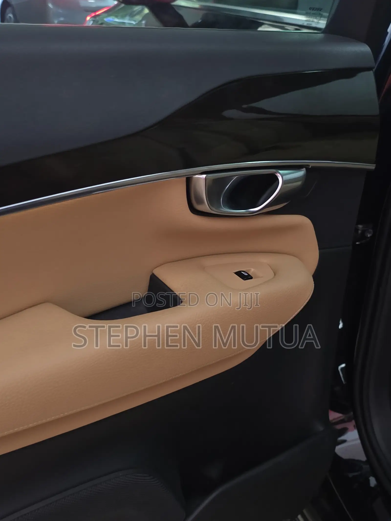 Volvo XC90 T5 Momentum AWD 2019 Black