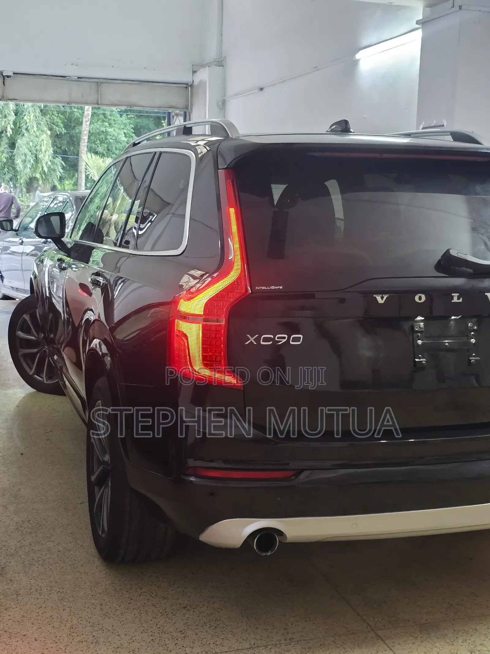 Volvo XC90 T5 Momentum AWD 2019 Black