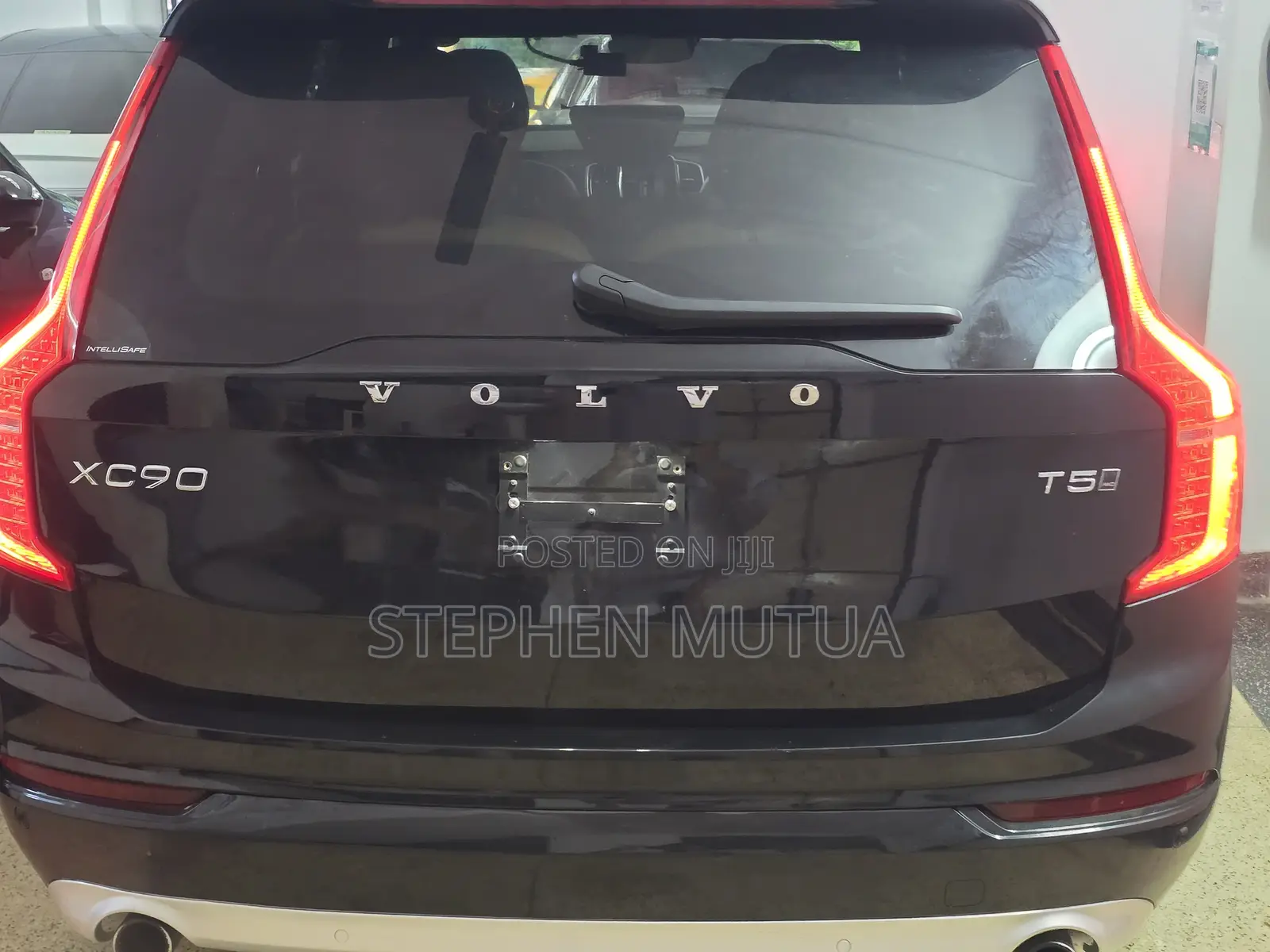 Volvo XC90 T5 Momentum AWD 2019 Black
