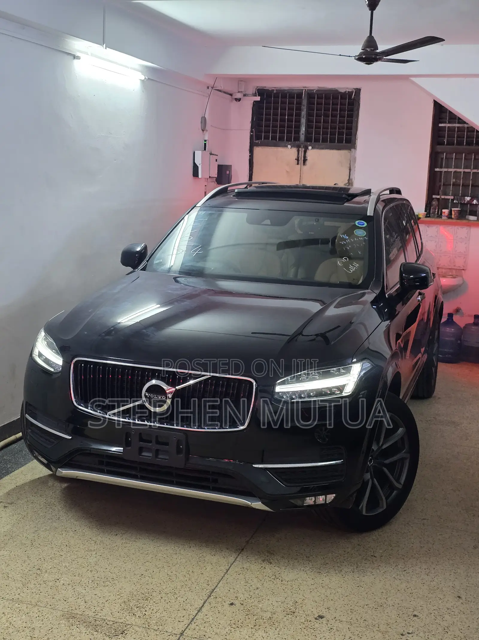 Volvo XC90 T5 Momentum AWD 2019 Black