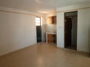 Mini Flat in Donholm, Greenspan for rent