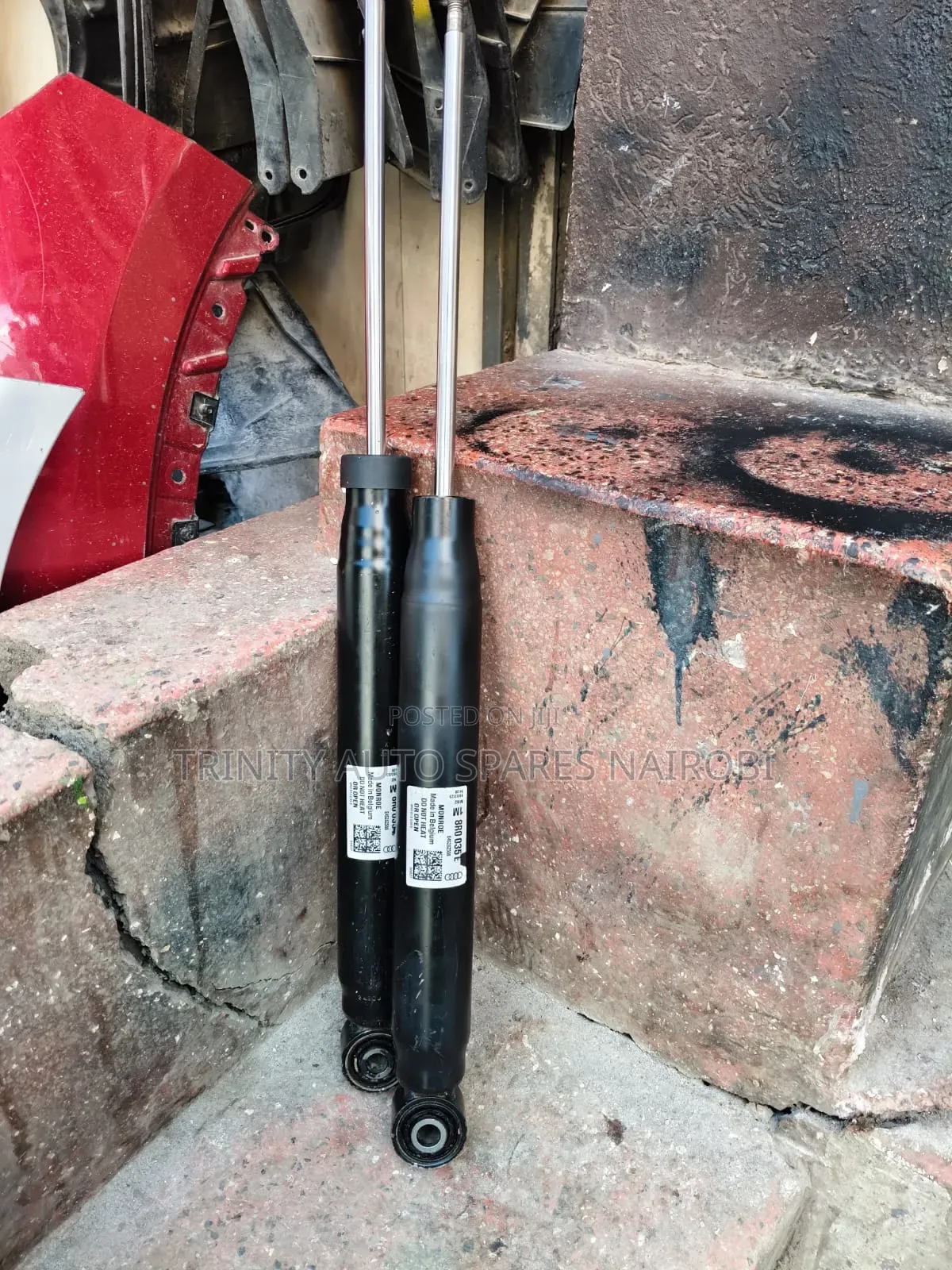 Original Ex Uk Rear Audi A3/A3 Quattro 2015-2023 Rear Shock Absorbers