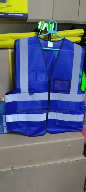 Premium Utility Safety Vest With Reflective Strips