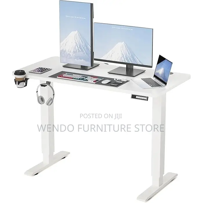 Office Desk; Modern Height Adjustable Height Moving Desk