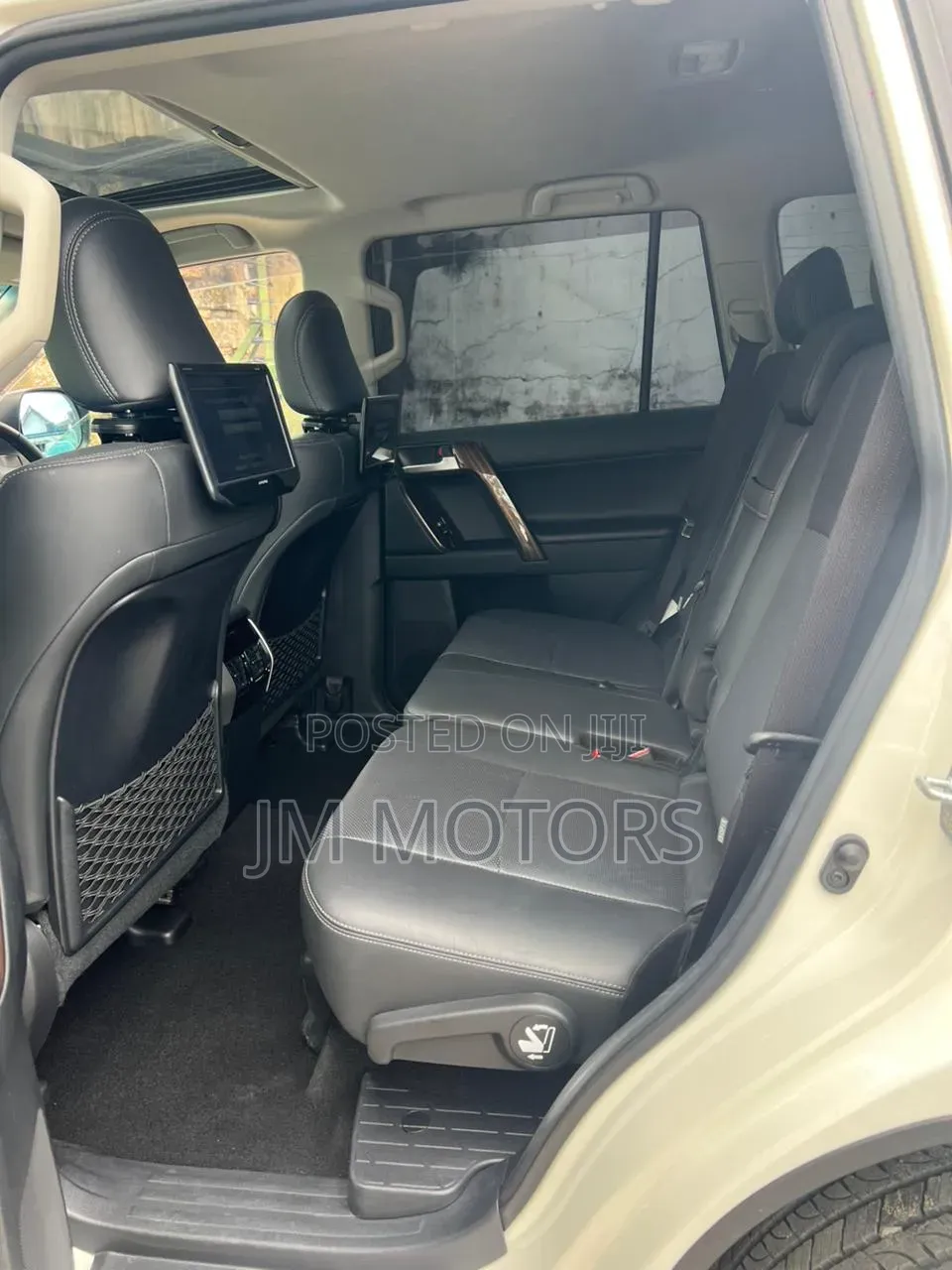 Toyota Land Cruiser Prado 2019 Pearl