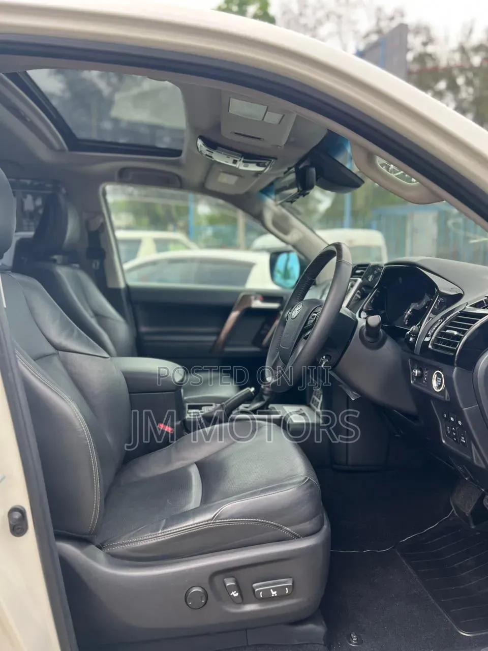 Toyota Land Cruiser Prado 2019 Pearl