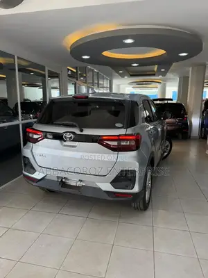 Toyota Raize 2019 Silver