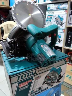 Total 1400w Circular Saw Heavy Duty Wood Cutting Tool Powerful Motor