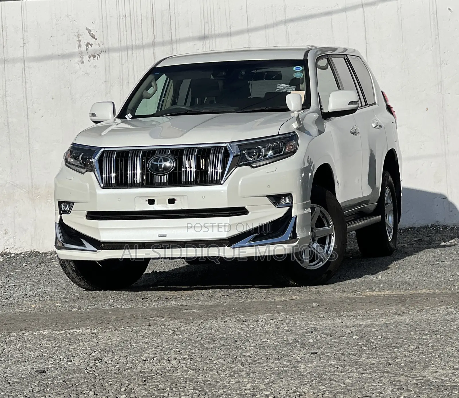 Toyota Land Cruiser Prado 2.7 2019 White