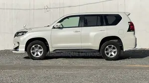 Toyota Land Cruiser Prado 2.7 2019 White