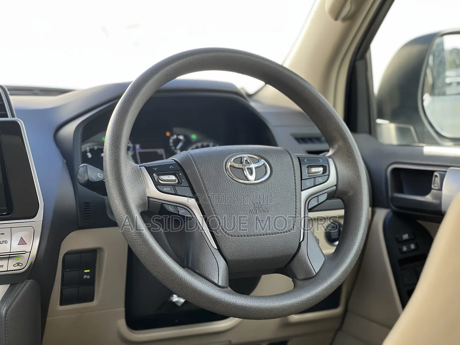 Toyota Land Cruiser Prado 2.7 2019 White