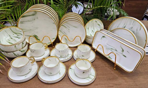 Beautiful 32pcs Dinner Set Dark Green Design