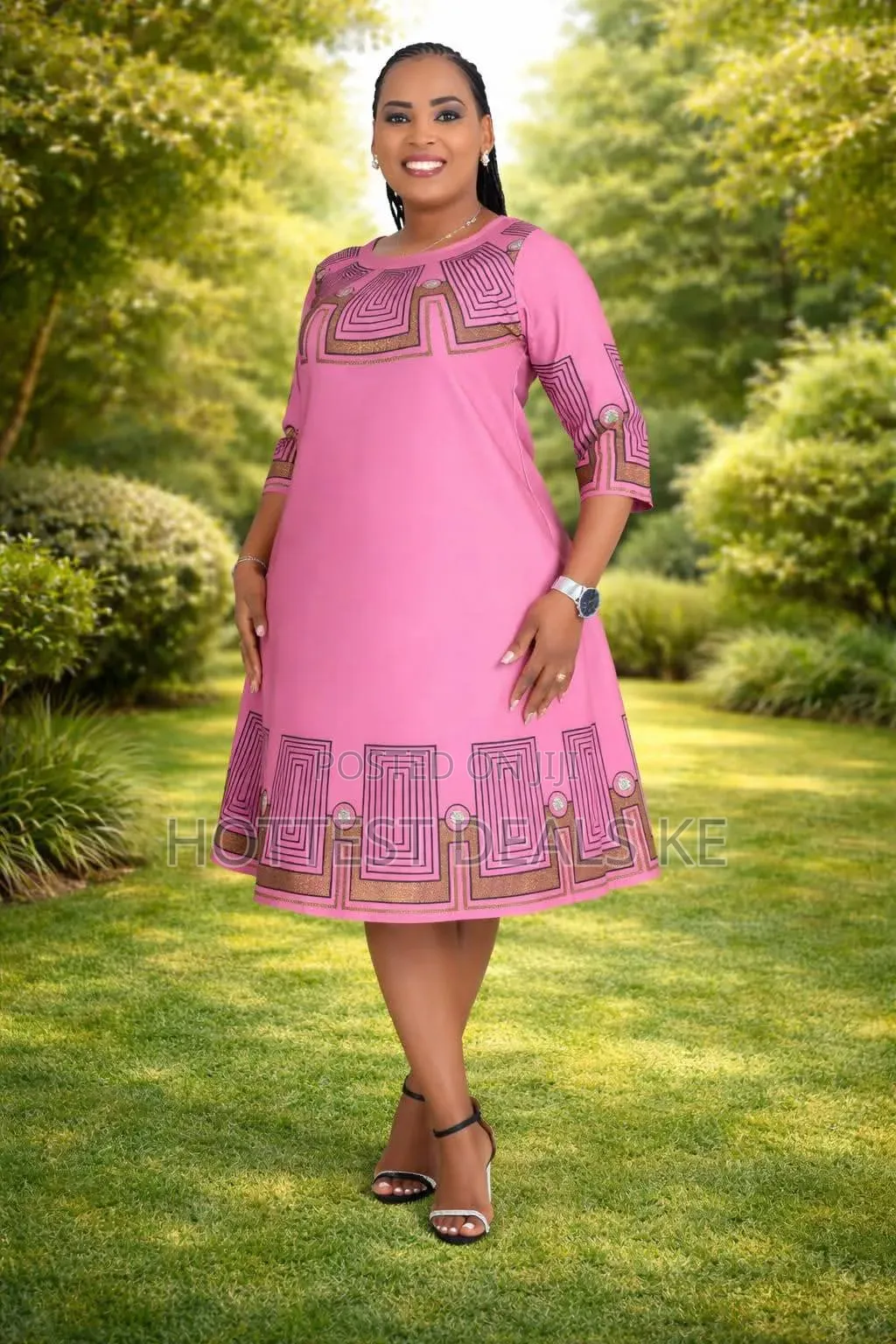 Senori Knee-Length Dresses