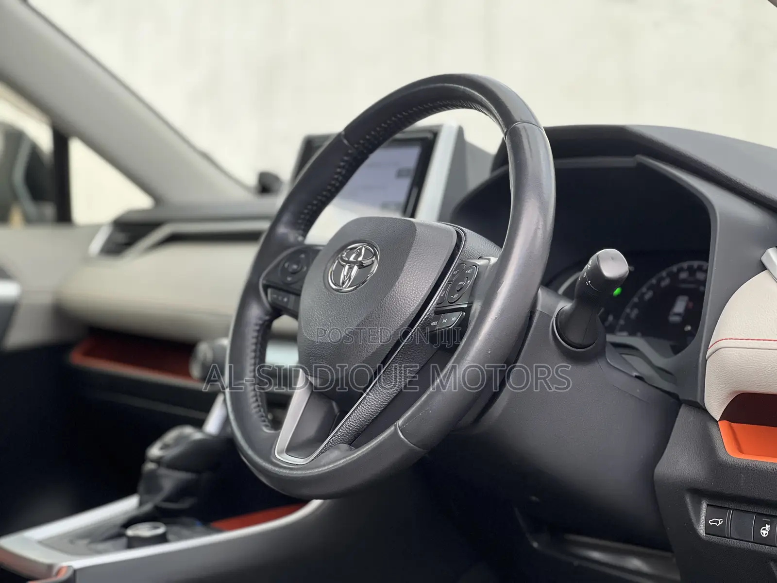 Toyota RAV4 Adventure 2019 Green