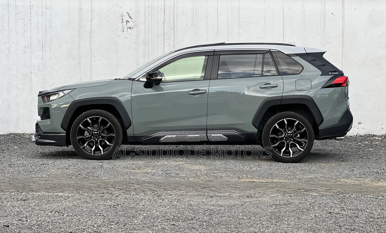 Toyota RAV4 Adventure 2019 Green
