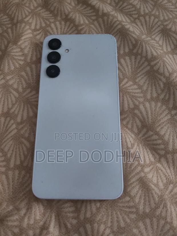Samsung Galaxy A16 128 GB Silver - thumbnail 2