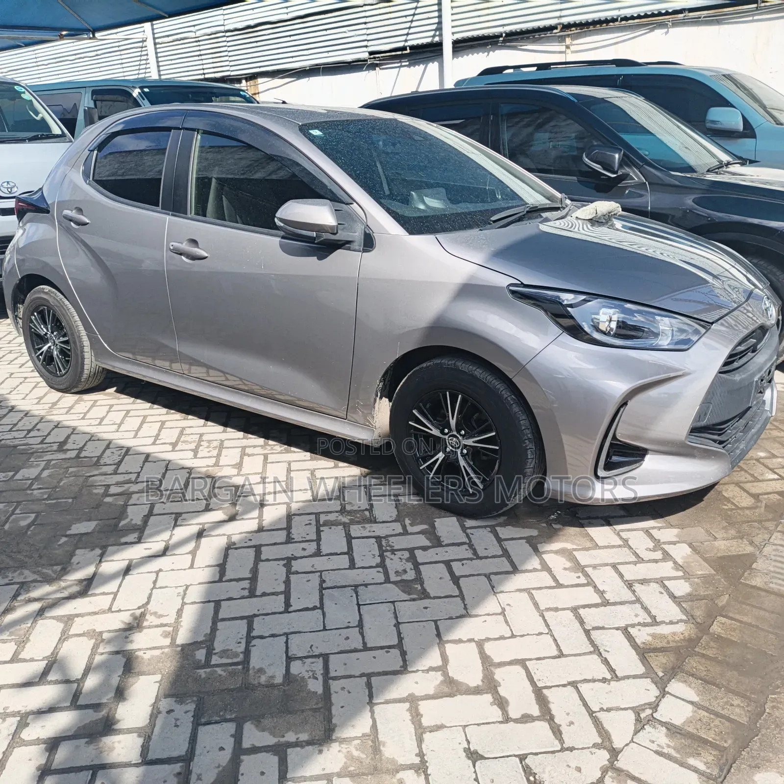 Toyota Yaris 2019 Beige