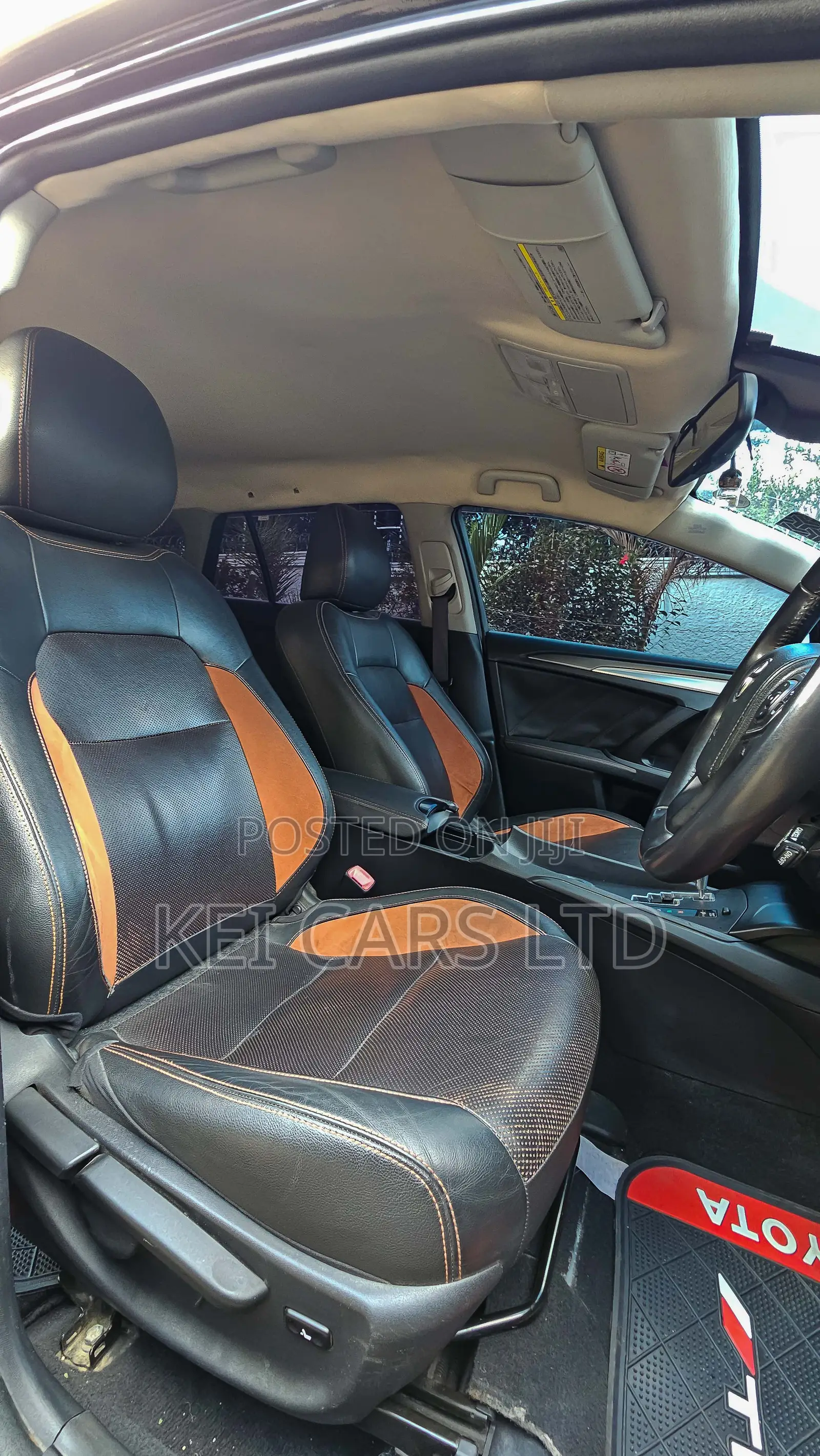 Toyota Avensis 2016 Black