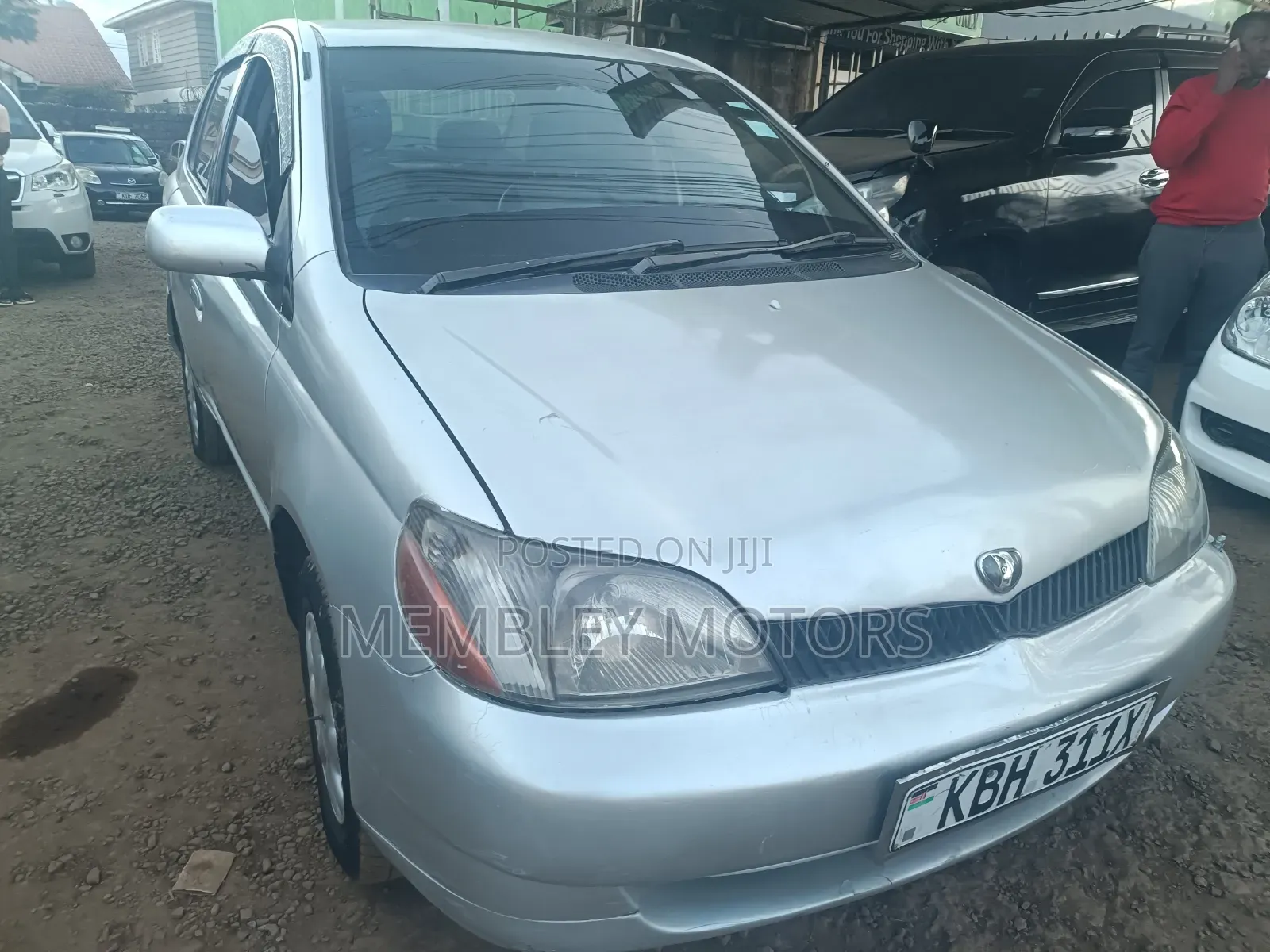 Toyota Platz 2003 Silver