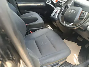 Toyota Sienta 2019 Black