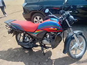 Honda 2022 Red