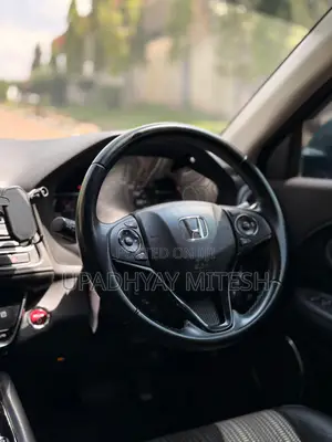Honda Vezel 2017 Black