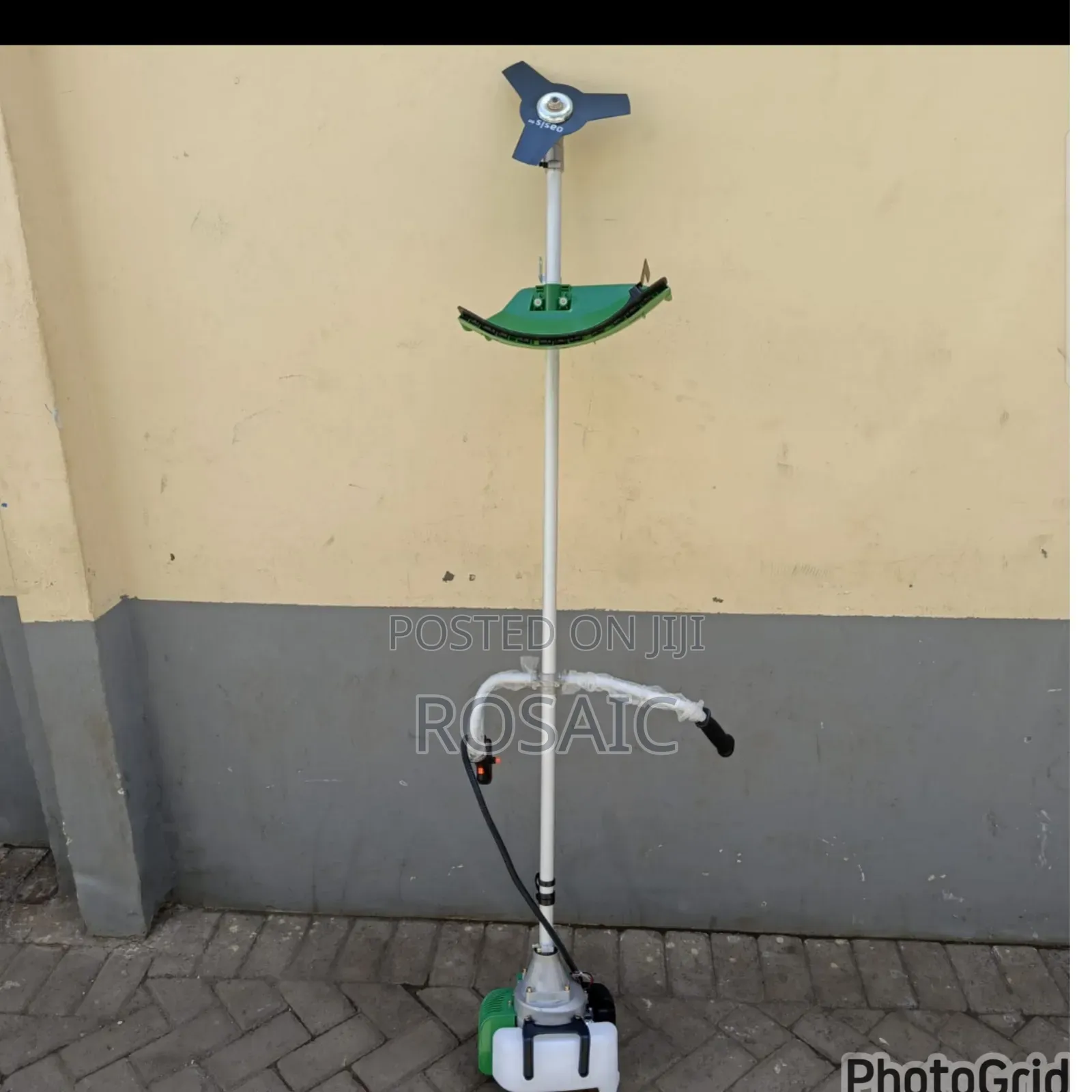 Oasis Brush Cutter 2 Stroke