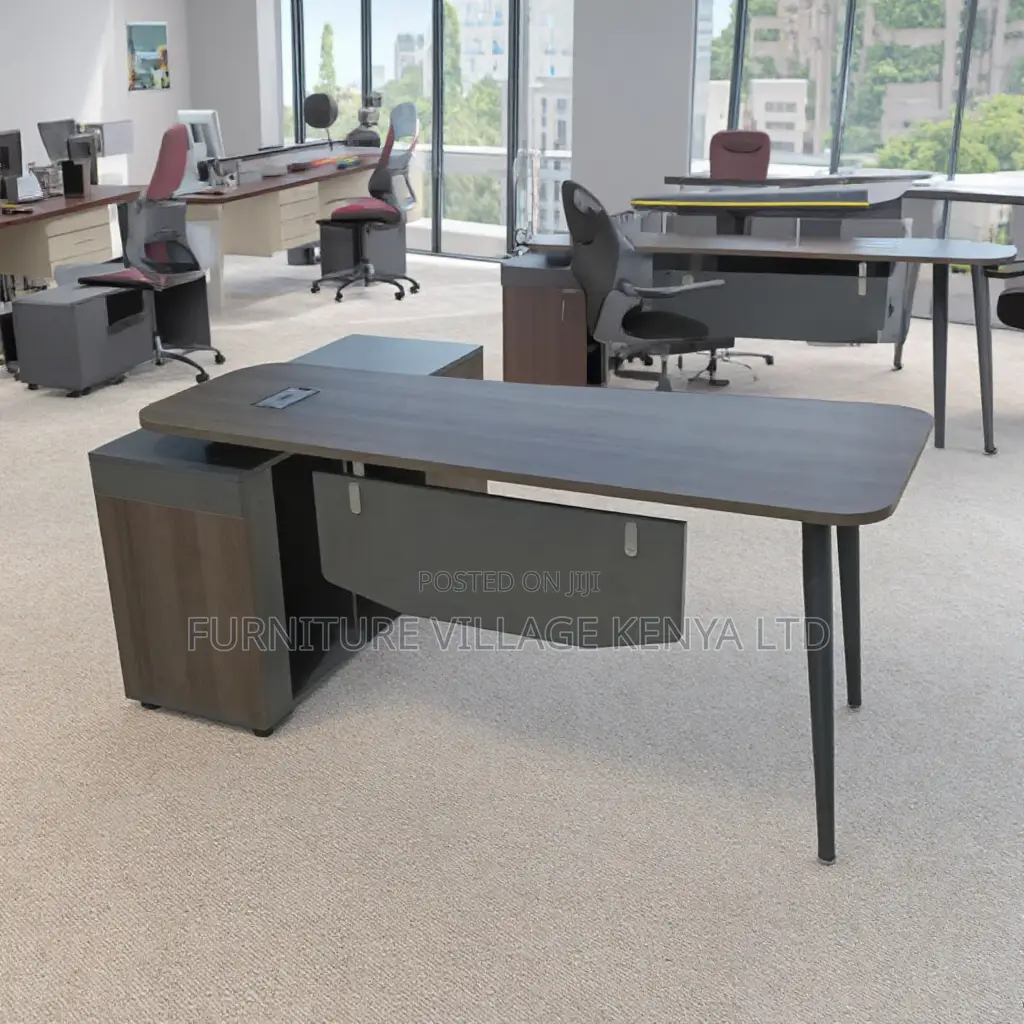 Executive L-Shape Office Desk.