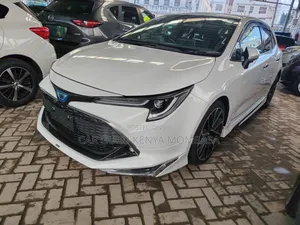 Toyota Corolla Hatchback 2020 White