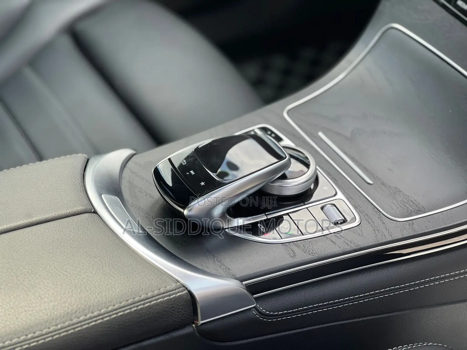 Mercedes-Benz GLC-Class 2019 White