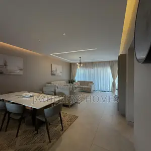 4bdrm House in Phenom Estate for sale