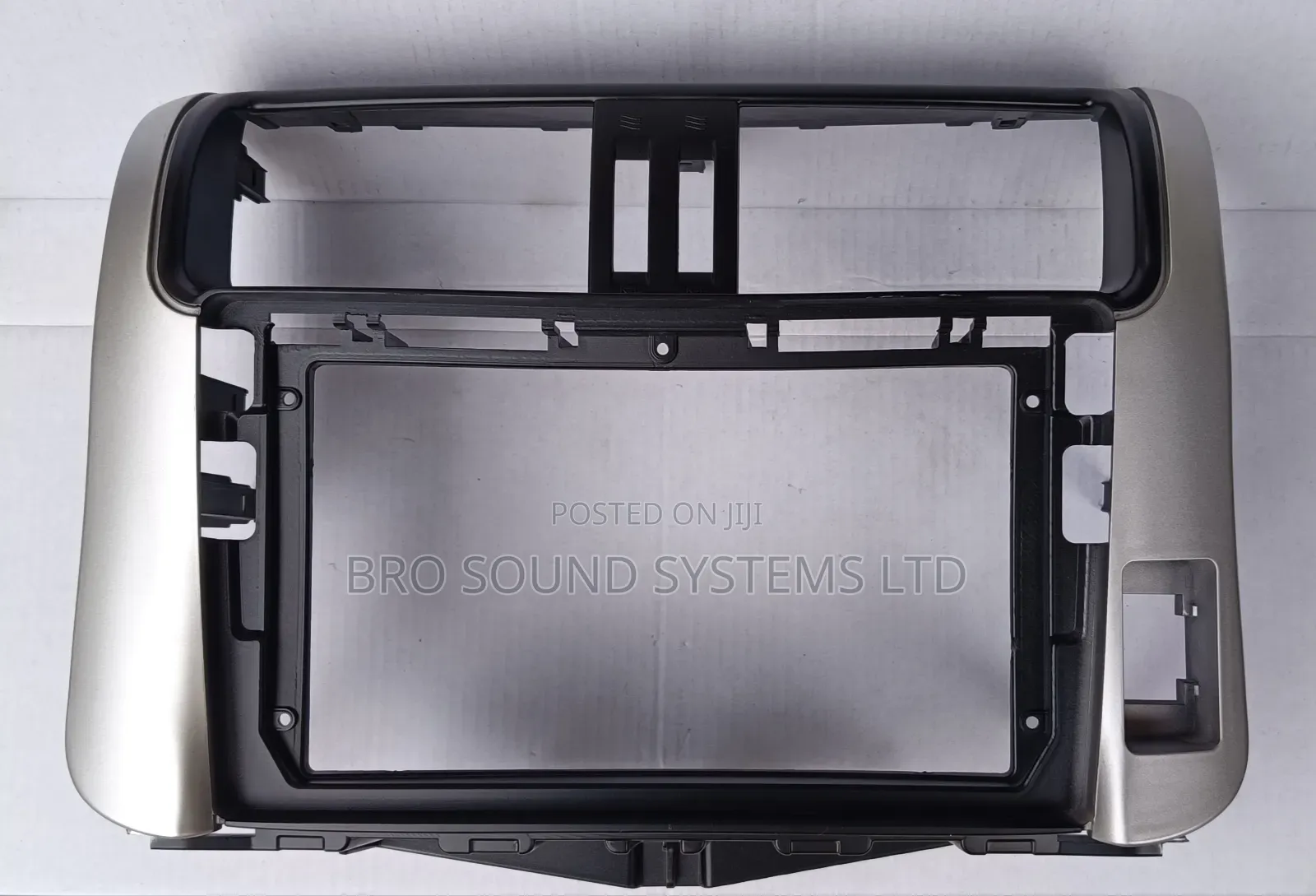 Toyota Prado 150 9-Inch Android Radio Fascia / Console Model 2009–2013