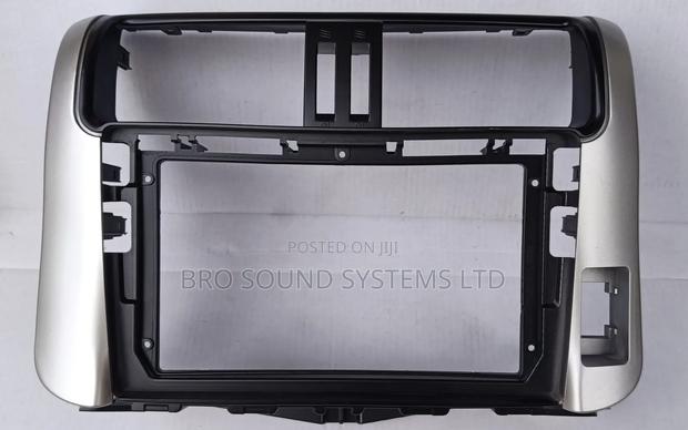 Toyota Prado 150 9-Inch Android Radio Fascia / Console Model 2009–2013